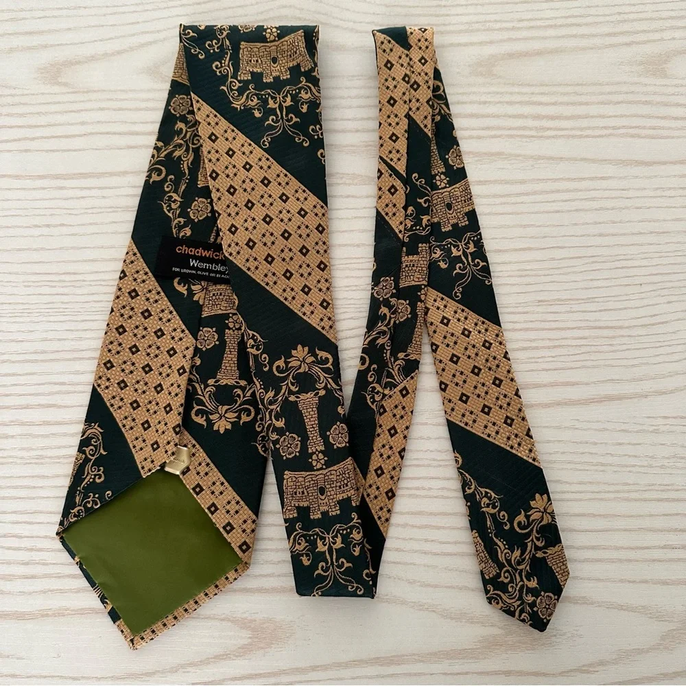 Vintage Chadwick Wembley Neck Tie for Brown Olive or Black Suits Green Gold